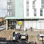 The Kensington House - Contemporary Accommodation In Nottingham